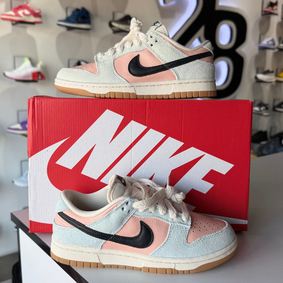 NIKE DUNK LOW GLACIER
