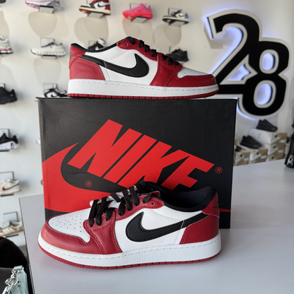 NIKE JORDAN CHICAGO LOW