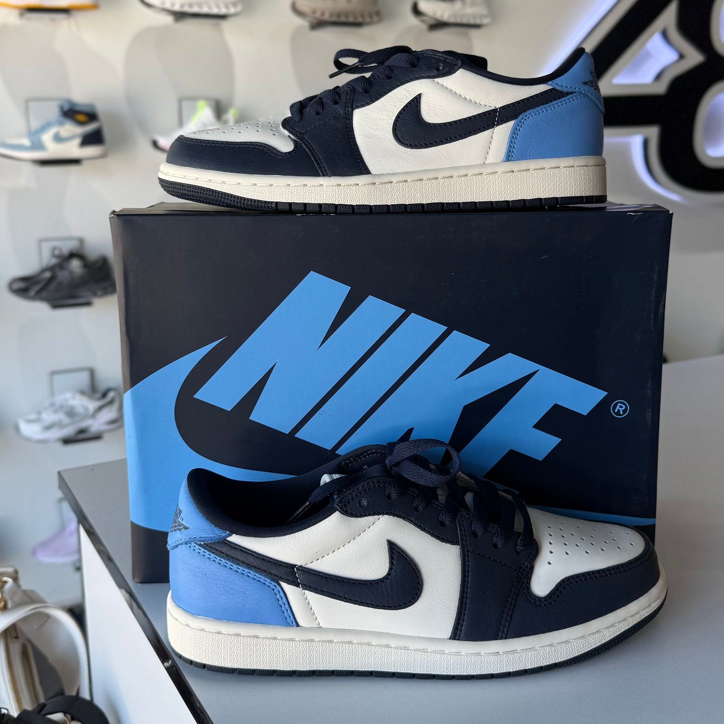 AIR JORDAN 1 RETRO LOW 