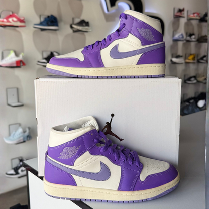 AIR JORDAN WOMENS 1 MID ACTION GRAPE