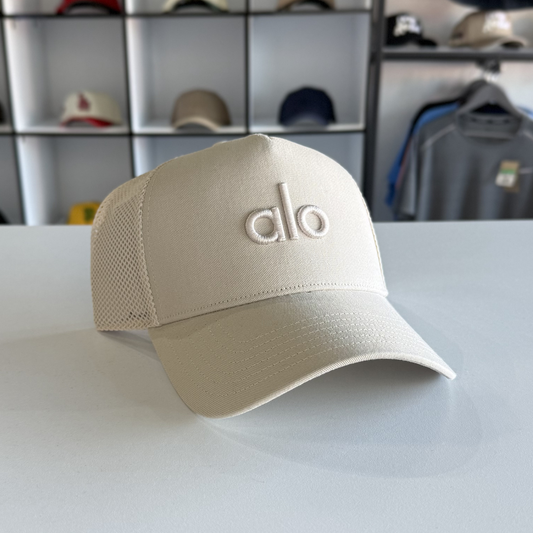 ALO YOGA